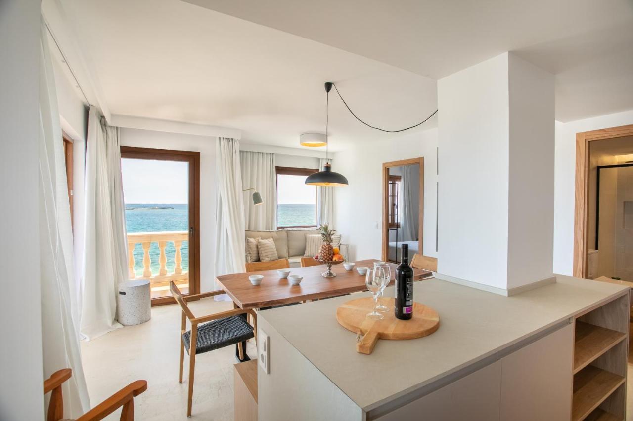 Beachfront Holiday Apartment Lotja 7 - Grupo Berna Colonia de Sant Jordi Exterior foto